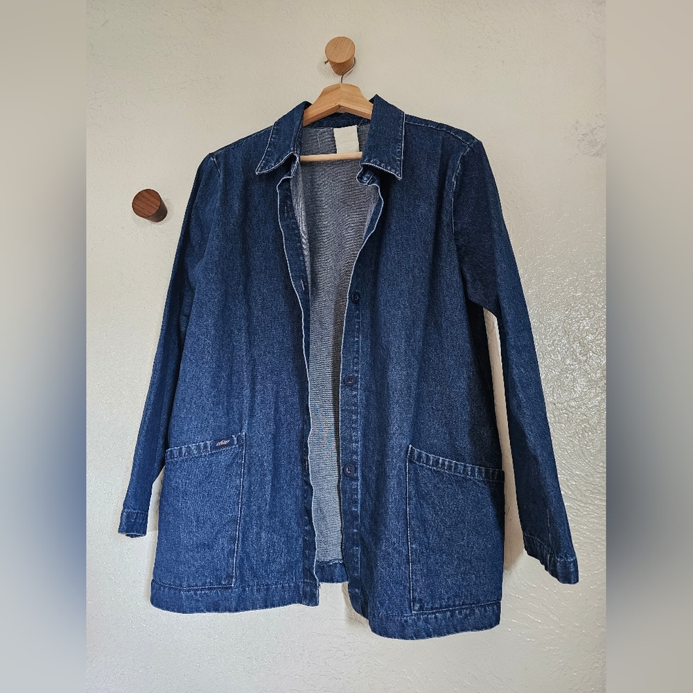 Vintage Denim Jacket with Pockets